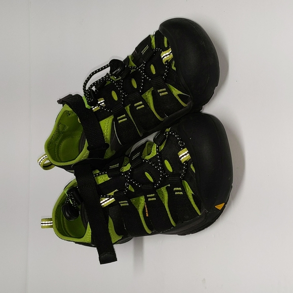 Keen youth Waterproof Hiking Sandals - Picture 1 of 8